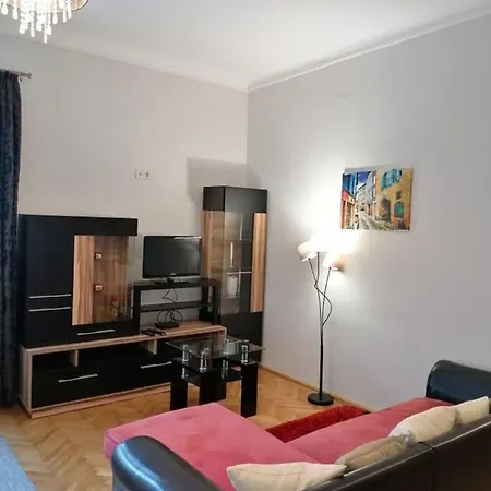 Orient Apartment Eger
