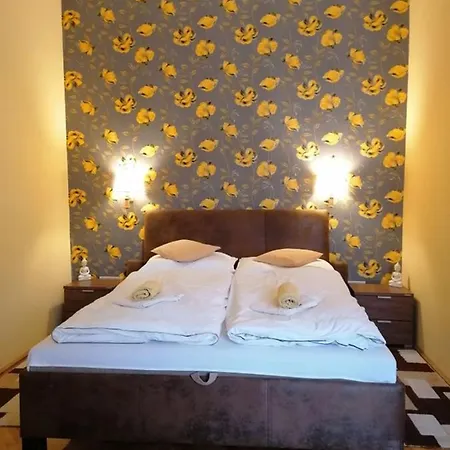 Apartment Orient *