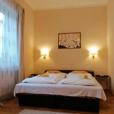 Apartment Orient Eger
